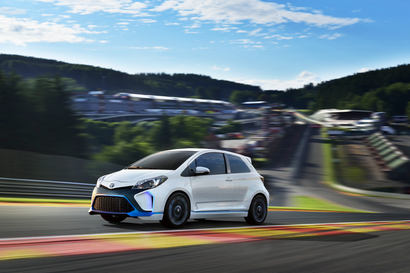 Illustration for article titled Yaris Hybrid-R Concept Full Reveal